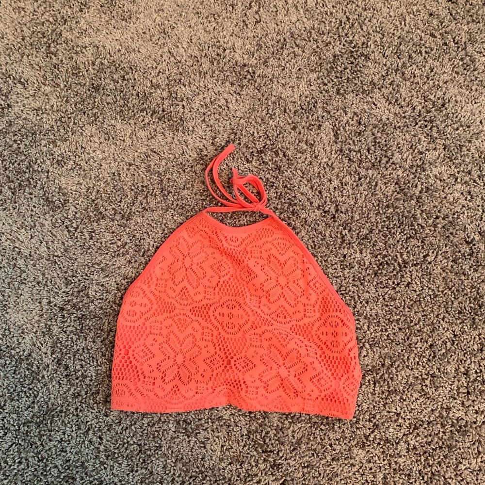 Halter crop top